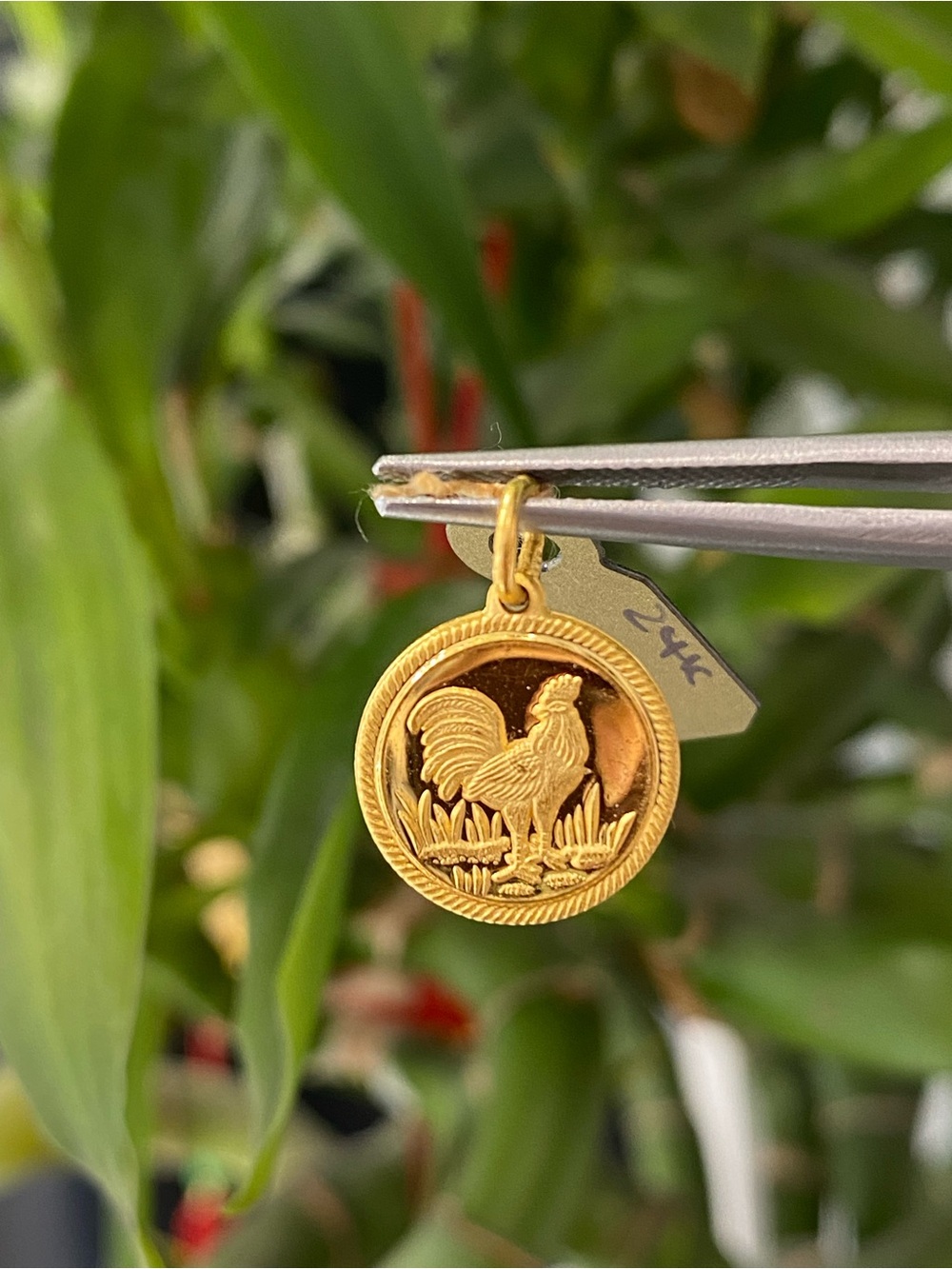 24k Yellow Gold Year Of The Rooster Round Pendant